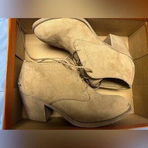 EUC Rocket Dog booties